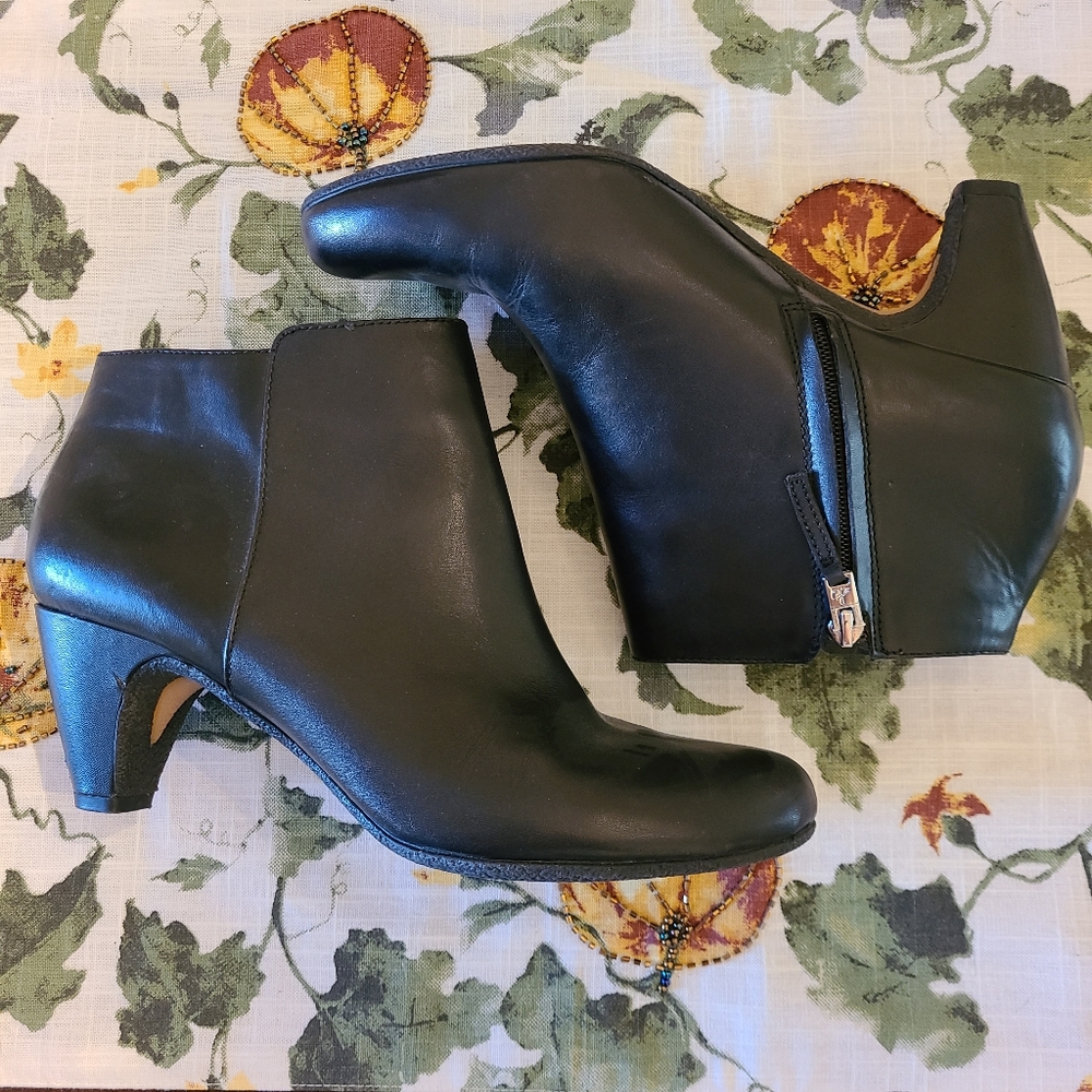 Leather boots